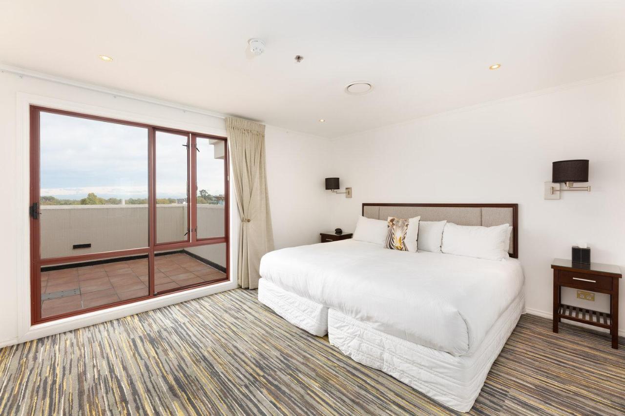 Fino Hotel & Suites Крайстчёрч Экстерьер фото