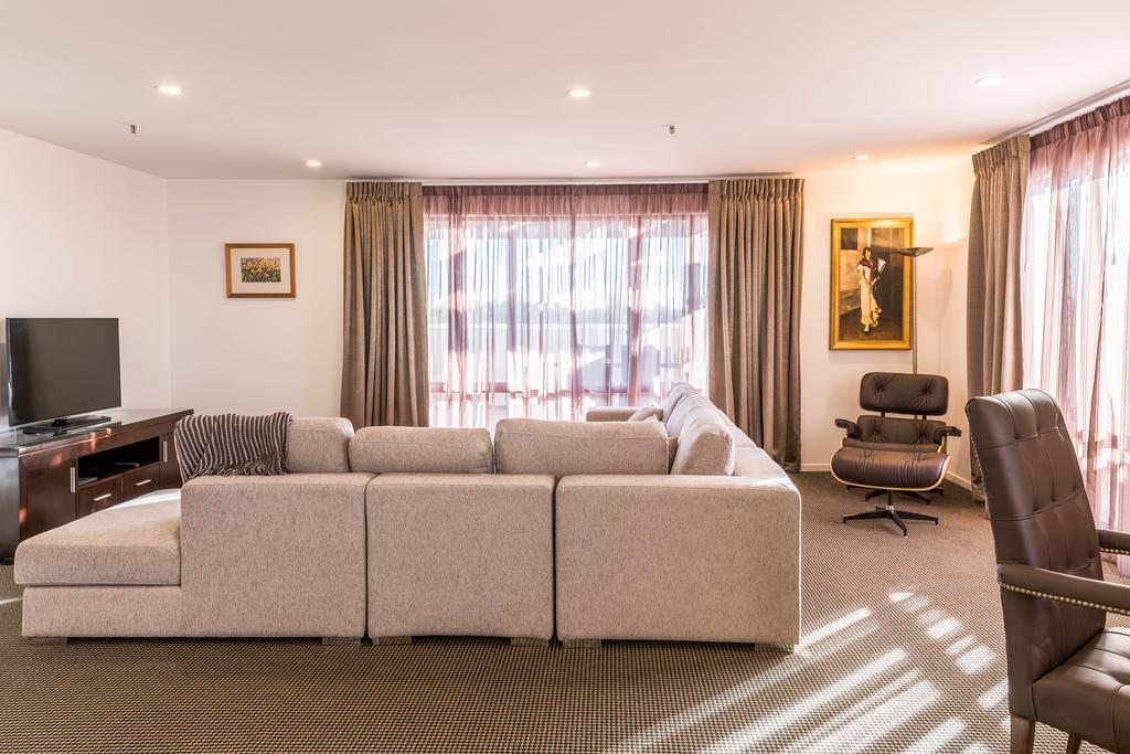 Fino Hotel & Suites Крайстчёрч Экстерьер фото
