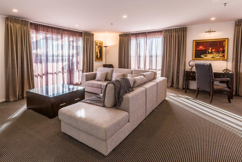 Fino Hotel & Suites Крайстчёрч Экстерьер фото