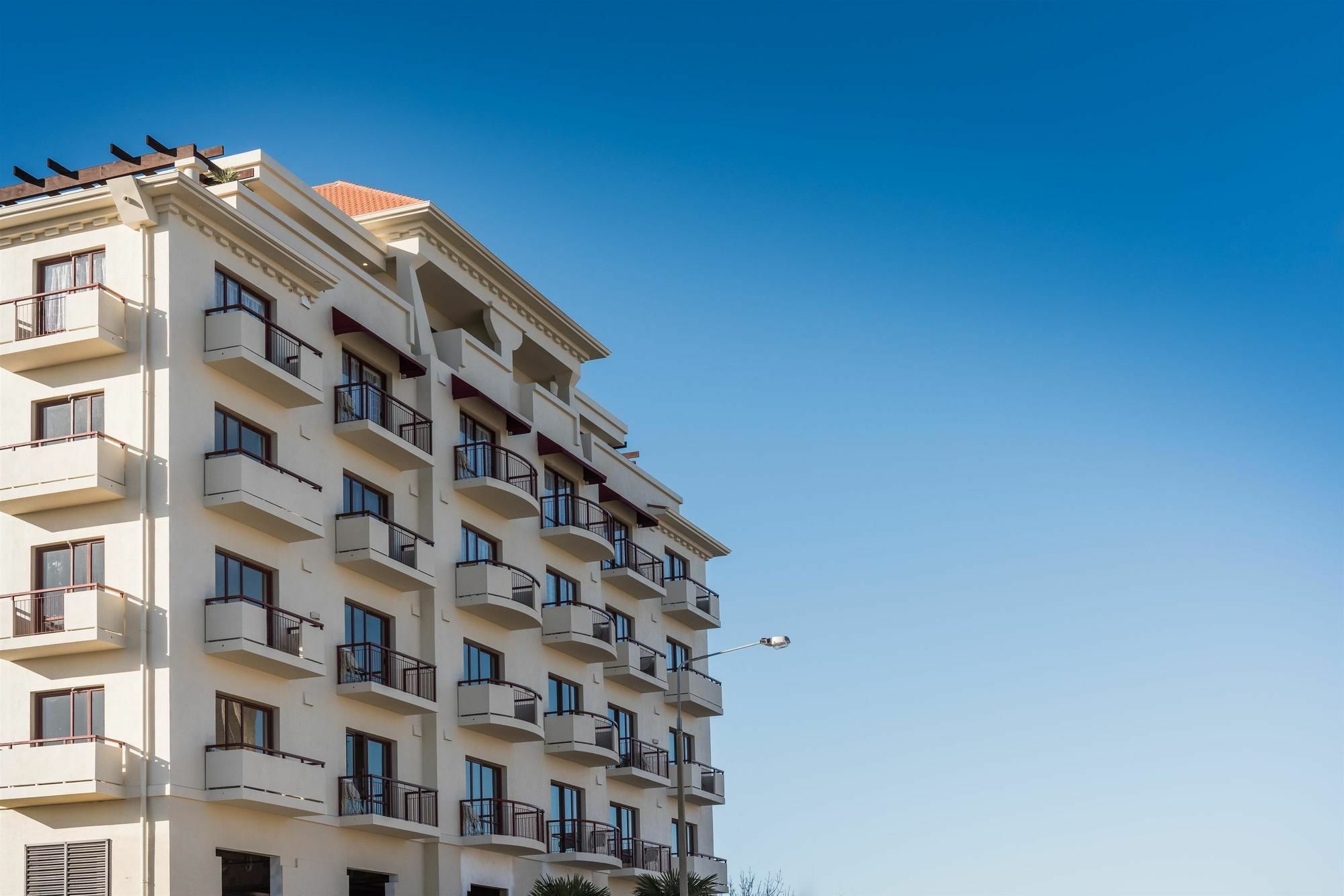 Fino Hotel & Suites Крайстчёрч Экстерьер фото